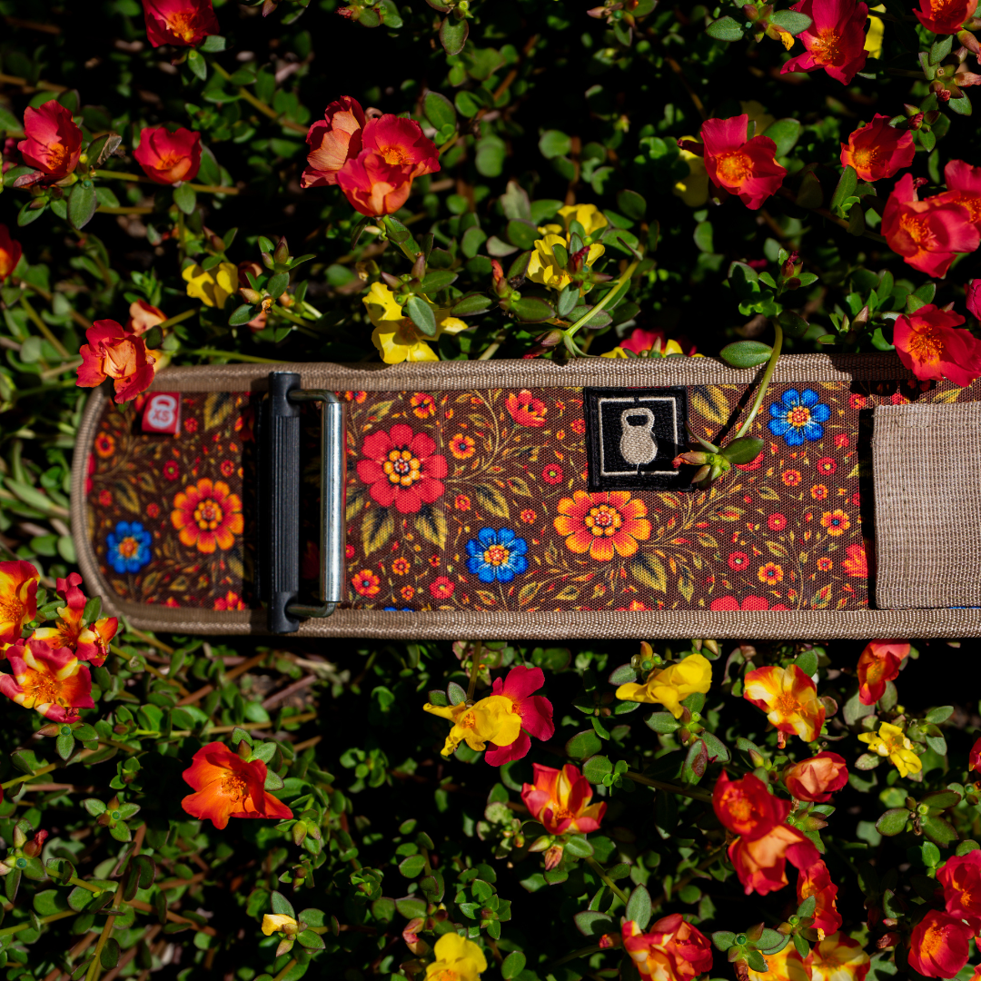 Florecer by Fee Saghafi 4" Weightlifting Belt